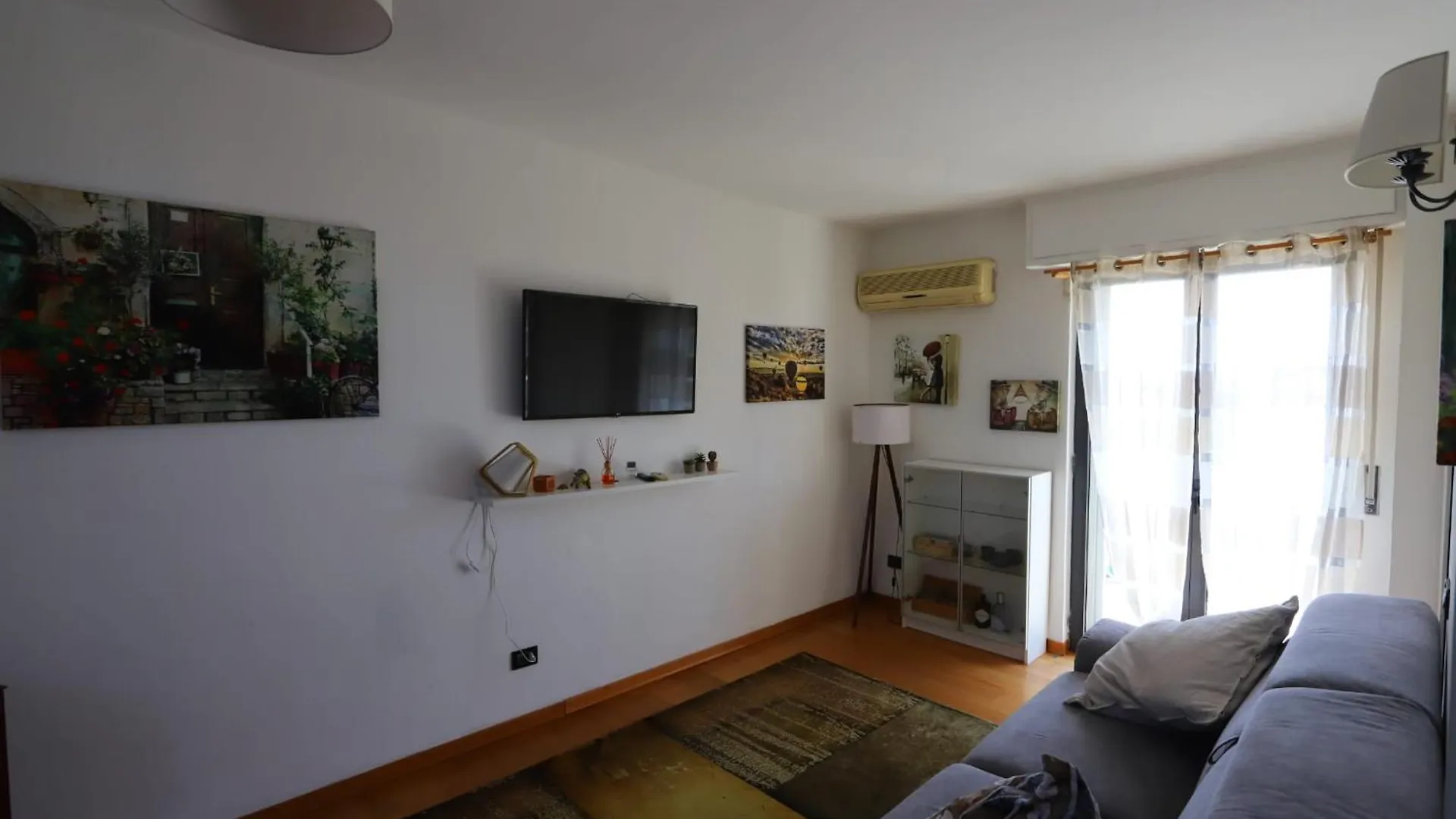Marconi Apartment Флоренция