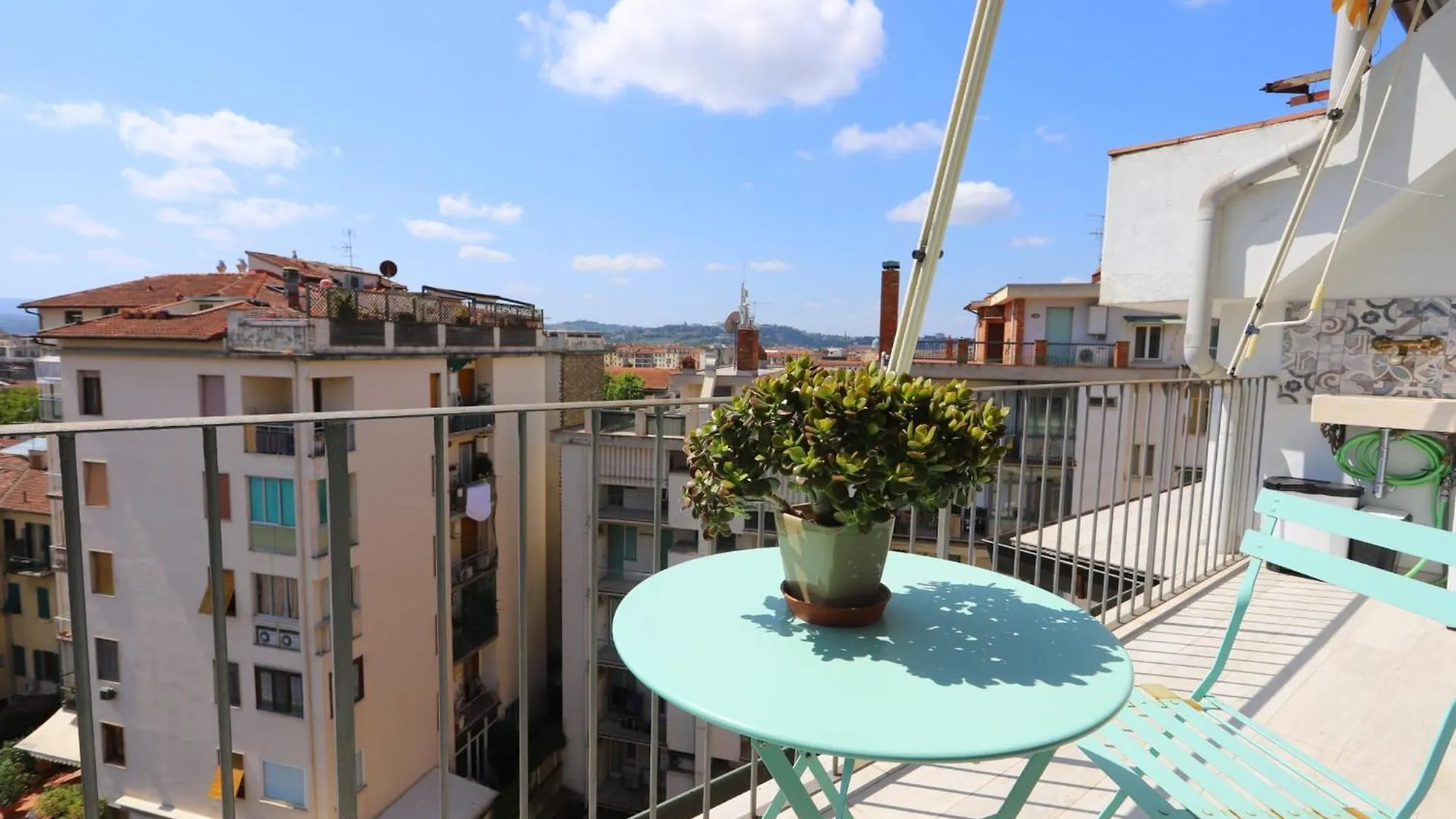 Marconi Apartment Флоренция